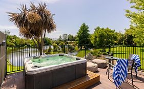Accent House Luxury Boutique Bed & Breakfast